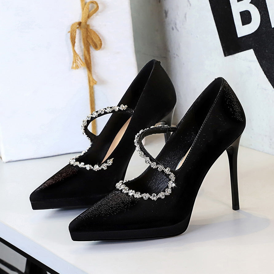 Cocktail Pointed High Heels Women Diamond Chain Ankle Strap Stilettos Pumps Shallow Mouth Sexy Women Shoes