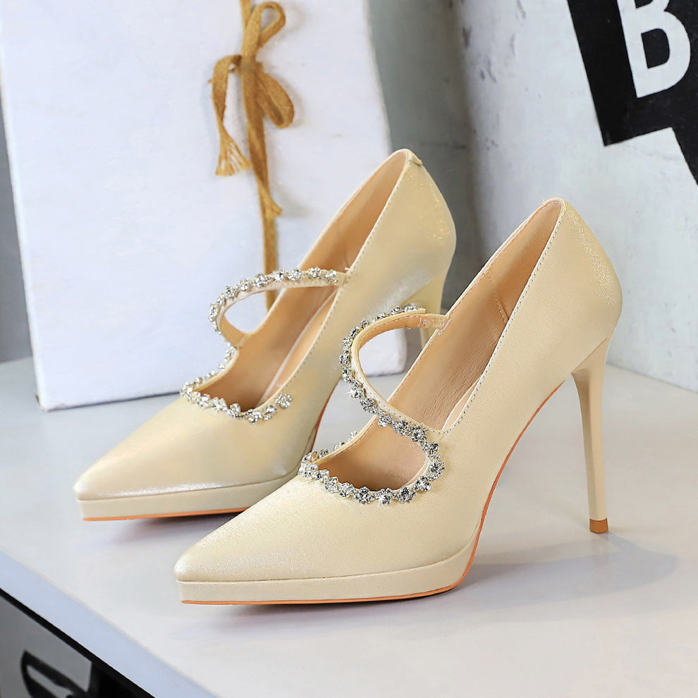 Cocktail Pointed High Heels Women Diamond Chain Ankle Strap Stilettos Pumps Shallow Mouth Sexy Women Shoes
